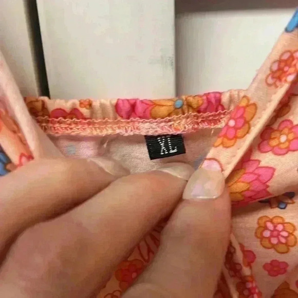 Floral Spaghetti Strap Dress Size XL - Picture 5 of 7